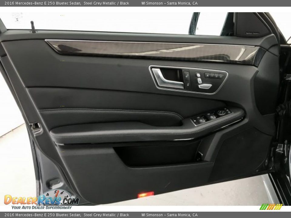 2016 Mercedes-Benz E 250 Bluetec Sedan Steel Grey Metallic / Black Photo #26