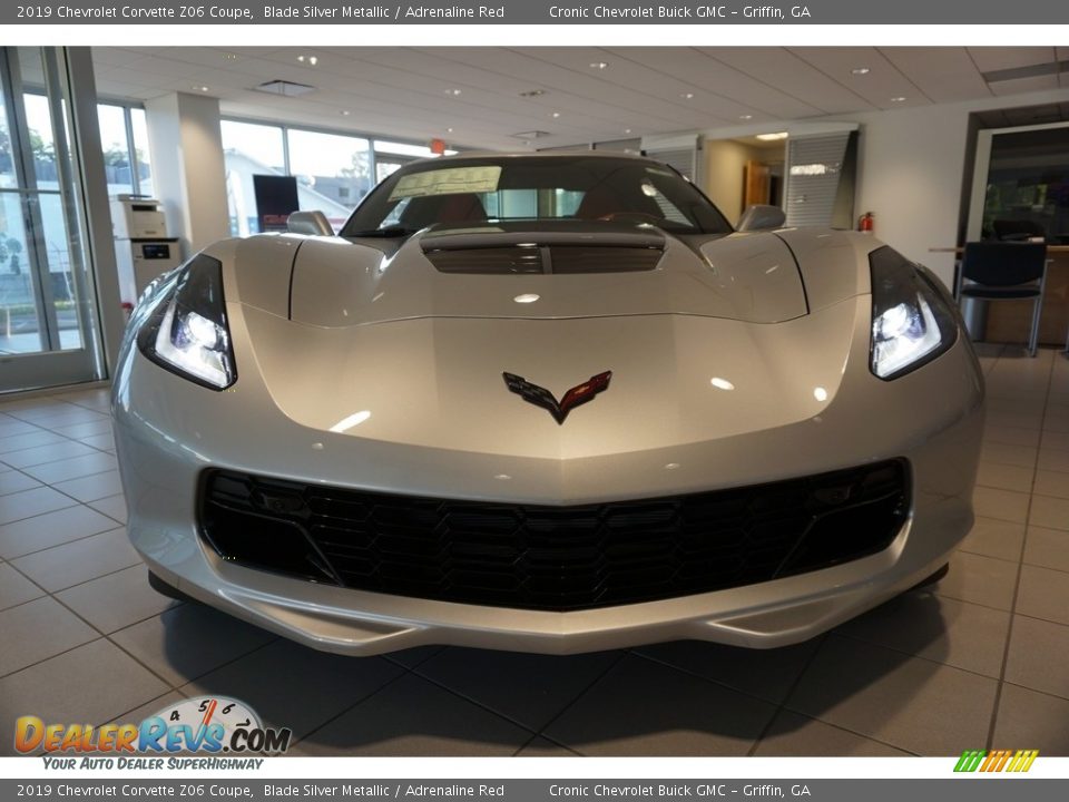 2019 Chevrolet Corvette Z06 Coupe Blade Silver Metallic / Adrenaline Red Photo #2