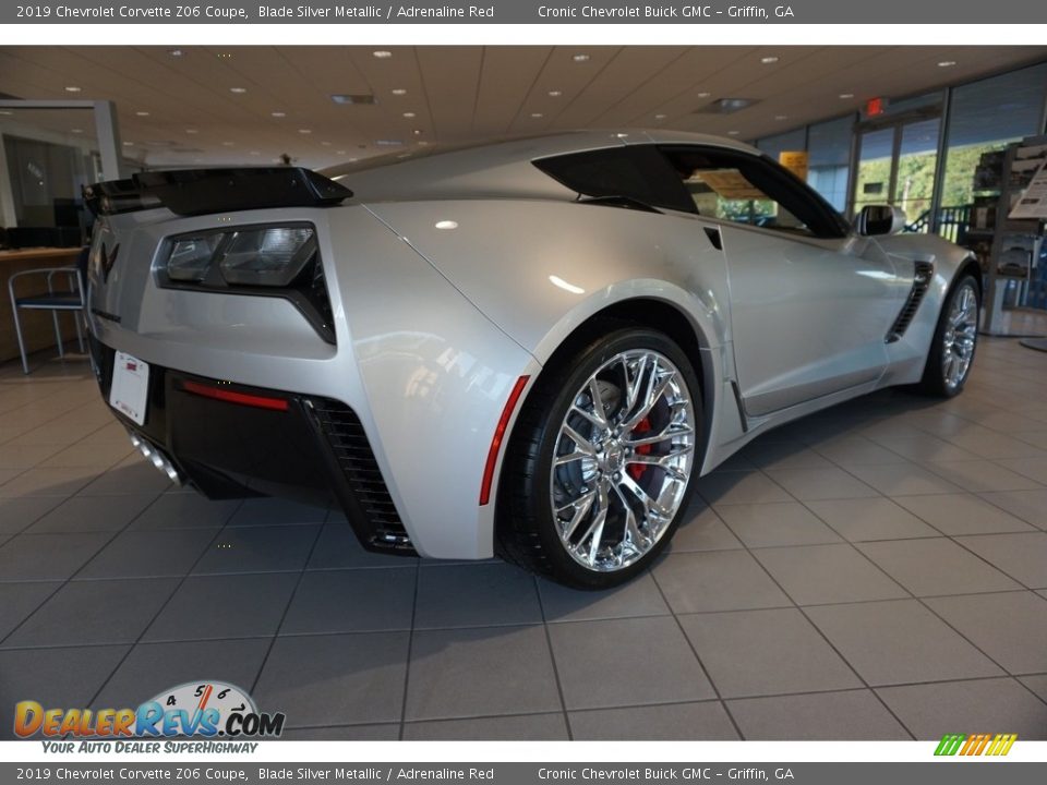 2019 Chevrolet Corvette Z06 Coupe Blade Silver Metallic / Adrenaline Red Photo #12