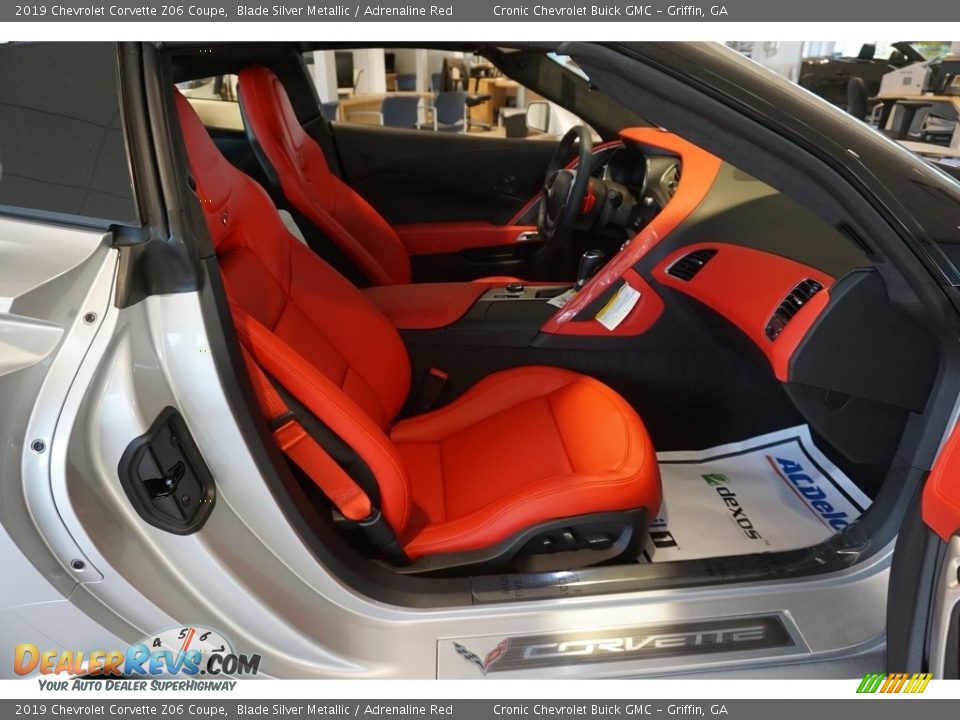 2019 Chevrolet Corvette Z06 Coupe Blade Silver Metallic / Adrenaline Red Photo #14