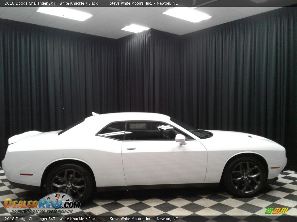 2018 Dodge Challenger SXT White Knuckle / Black Photo #5