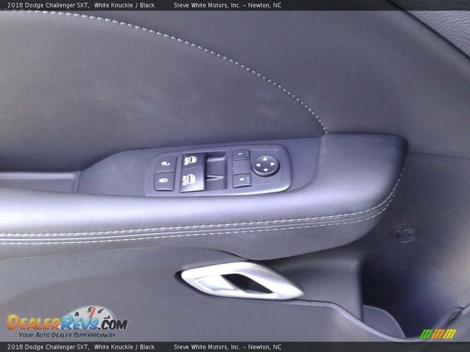 2018 Dodge Challenger SXT White Knuckle / Black Photo #9