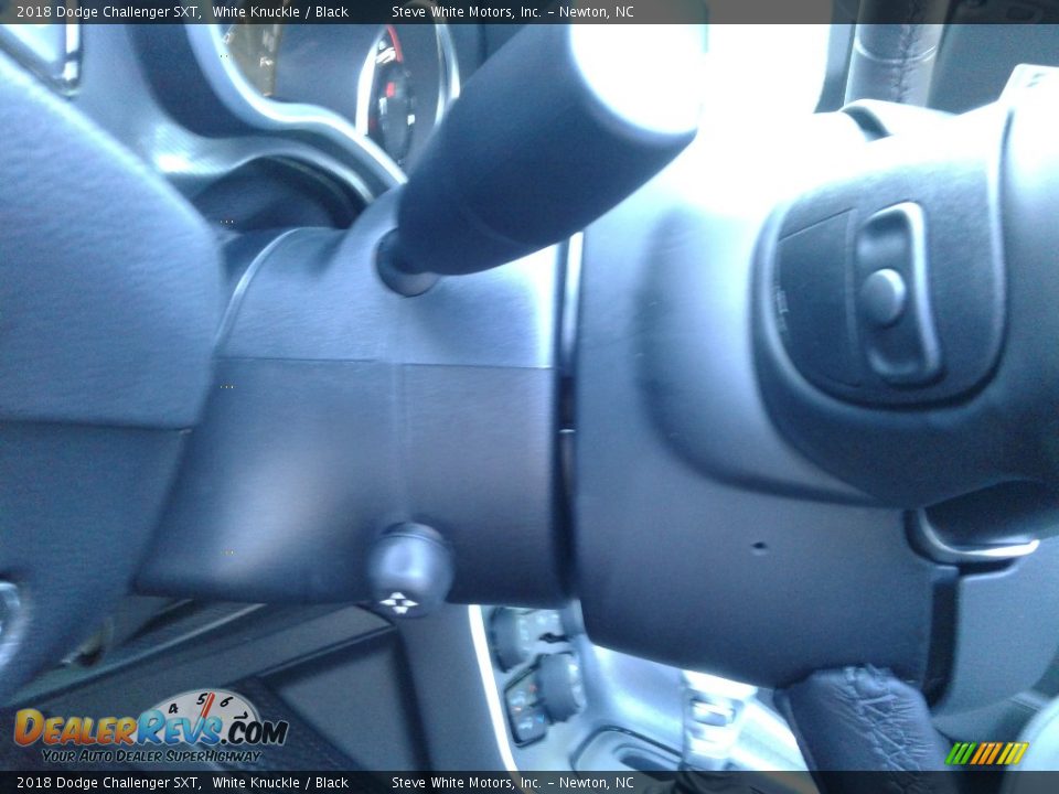 2018 Dodge Challenger SXT White Knuckle / Black Photo #15