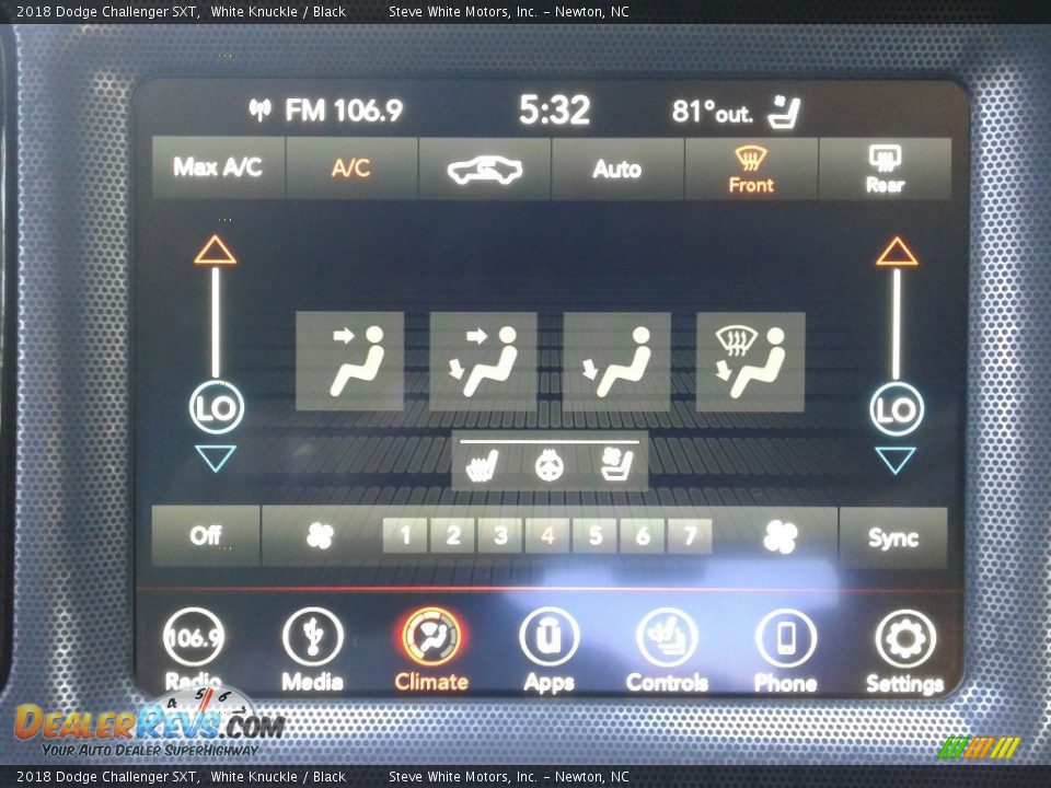 2018 Dodge Challenger SXT White Knuckle / Black Photo #22