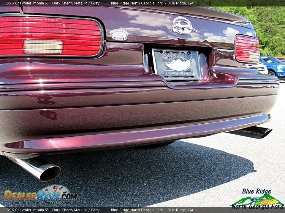 1996 Chevrolet Impala SS Dark Cherry Metallic / Gray Photo #33