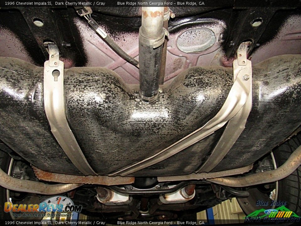 1996 Chevrolet Impala SS Dark Cherry Metallic / Gray Photo #36