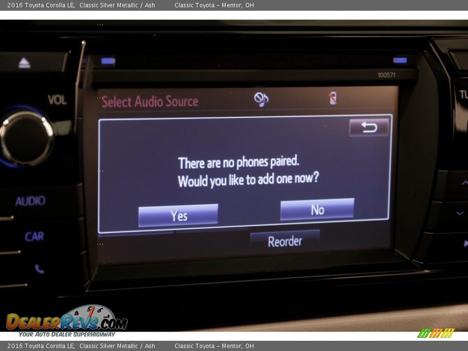 2016 Toyota Corolla LE Classic Silver Metallic / Ash Photo #11