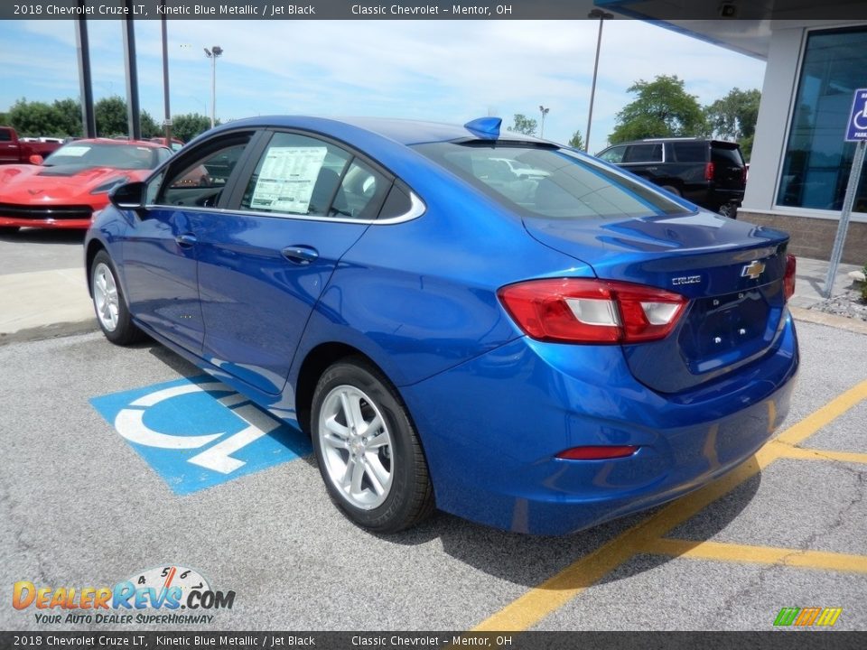 2018 Chevrolet Cruze LT Kinetic Blue Metallic / Jet Black Photo #5