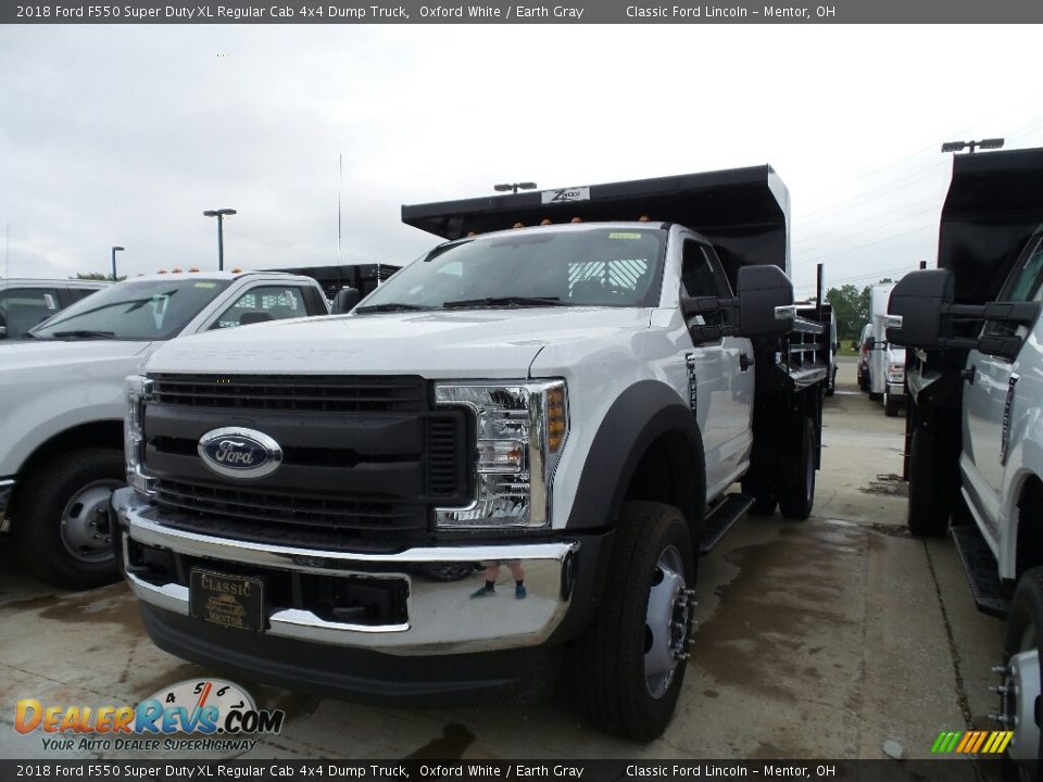 2018 Ford F550 Super Duty XL Regular Cab 4x4 Dump Truck Oxford White / Earth Gray Photo #1