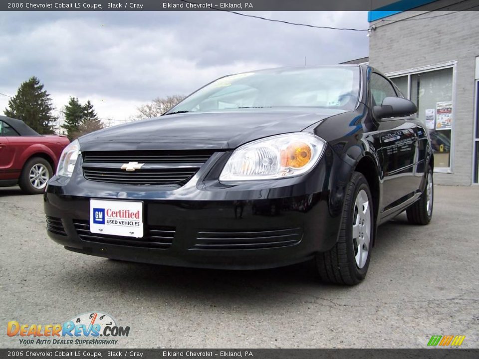 2006 Chevrolet Cobalt LS Coupe Black / Gray Photo #4