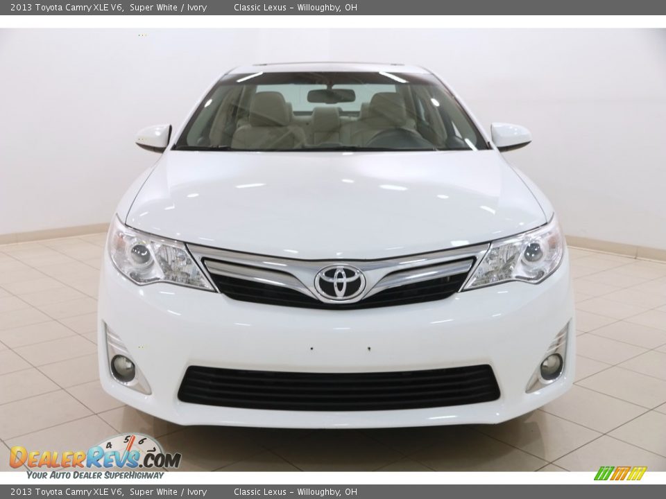 2013 Toyota Camry XLE V6 Super White / Ivory Photo #2