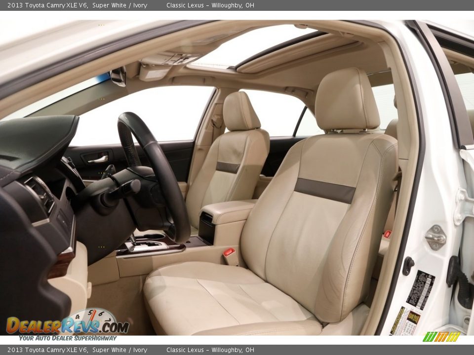 2013 Toyota Camry XLE V6 Super White / Ivory Photo #5