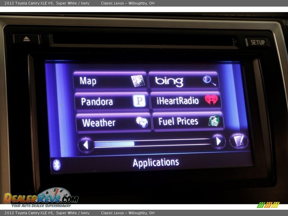 2013 Toyota Camry XLE V6 Super White / Ivory Photo #10