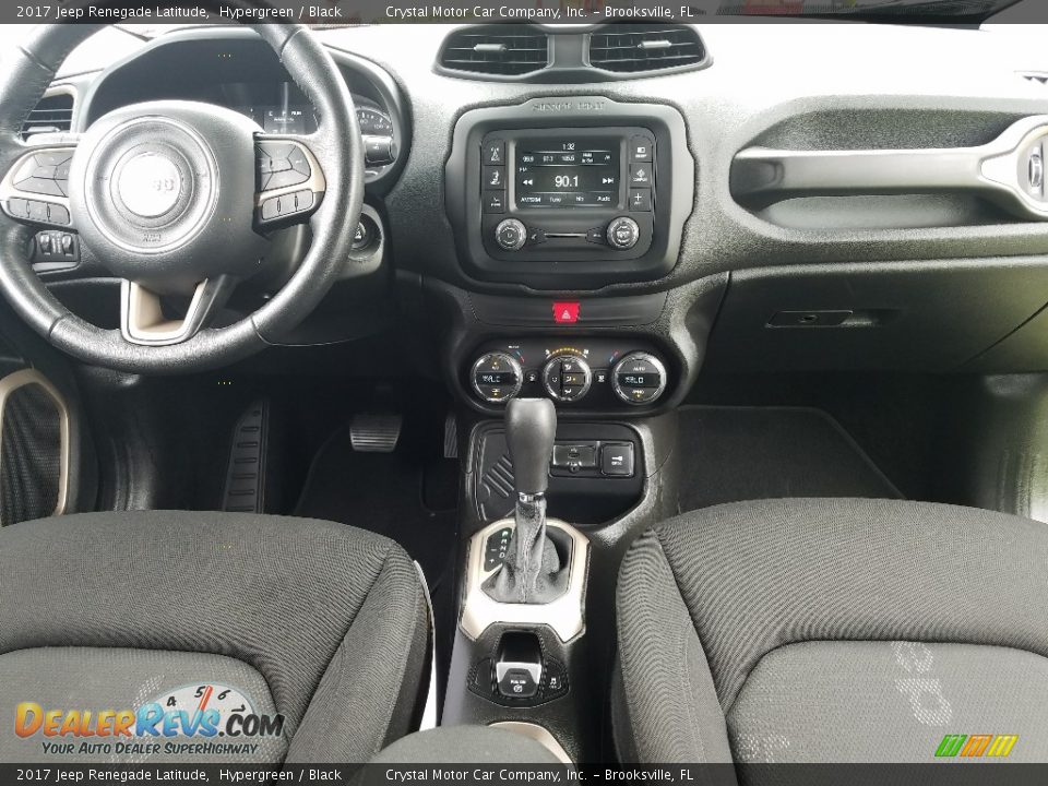 2017 Jeep Renegade Latitude Hypergreen / Black Photo #13