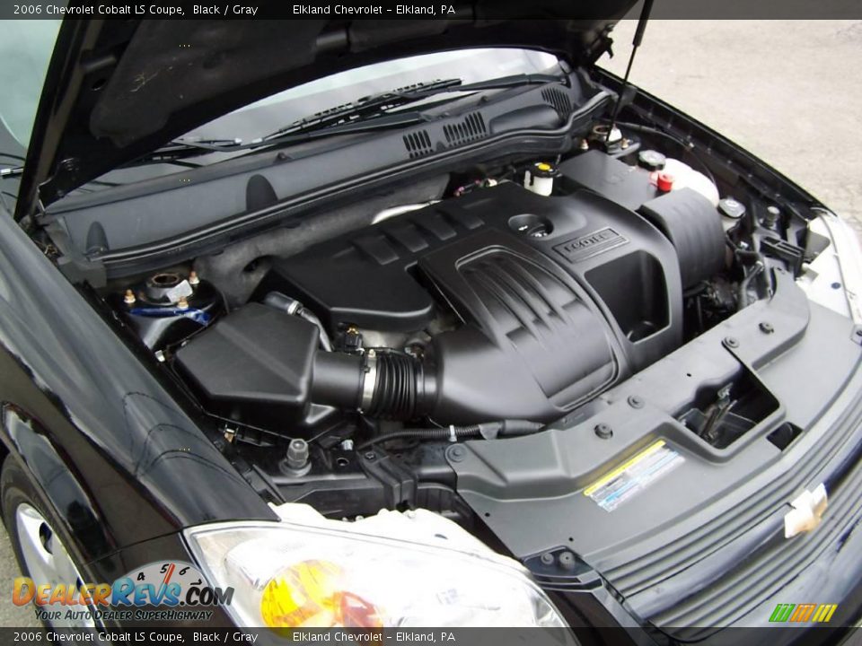 2006 Chevrolet Cobalt LS Coupe Black / Gray Photo #25