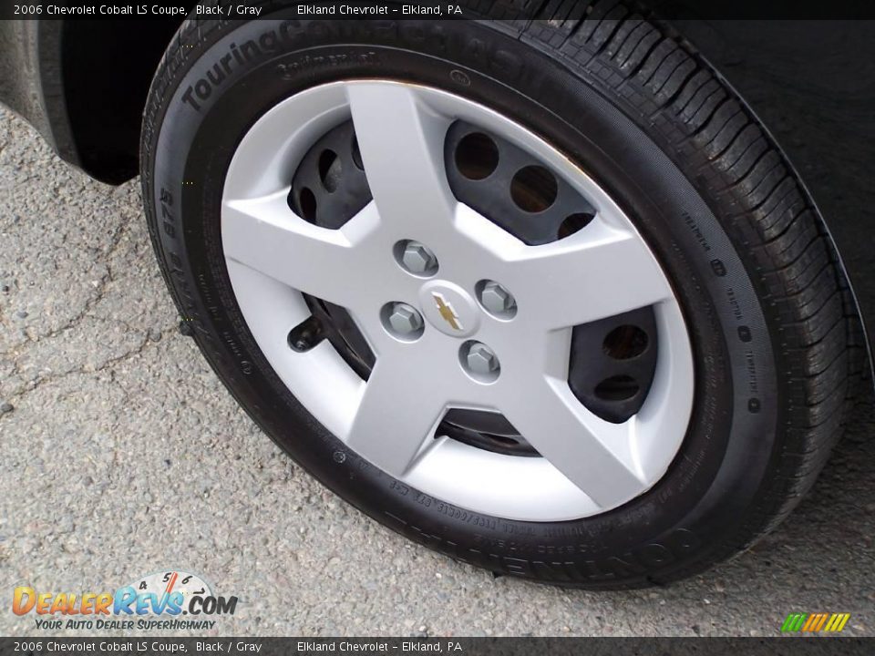 2006 Chevrolet Cobalt LS Coupe Black / Gray Photo #35