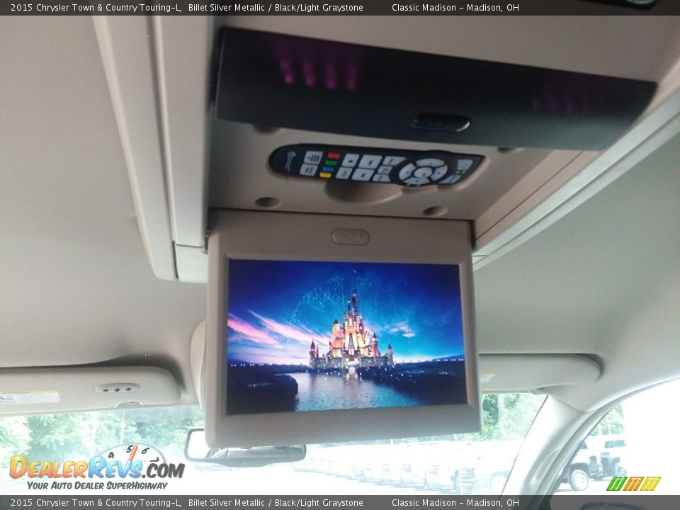 2015 Chrysler Town & Country Touring-L Billet Silver Metallic / Black/Light Graystone Photo #18