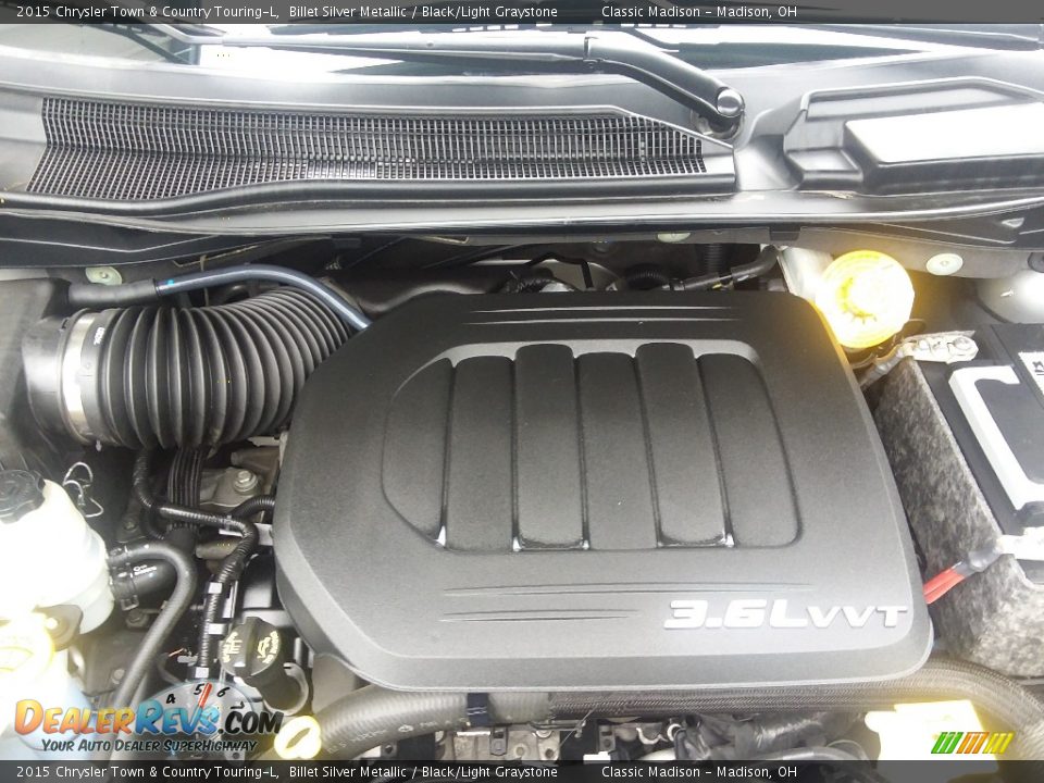 2015 Chrysler Town & Country Touring-L Billet Silver Metallic / Black/Light Graystone Photo #24