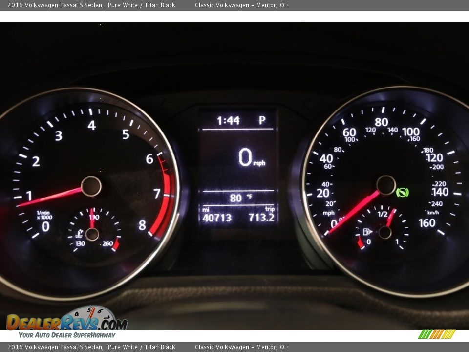 2016 Volkswagen Passat S Sedan Pure White / Titan Black Photo #8