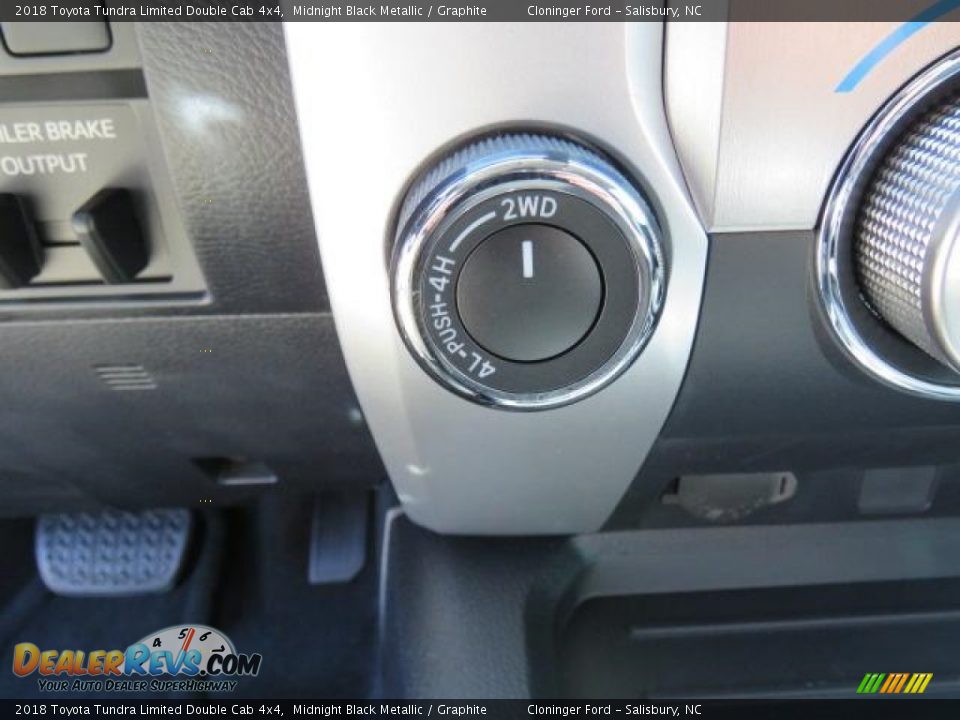 2018 Toyota Tundra Limited Double Cab 4x4 Midnight Black Metallic / Graphite Photo #15