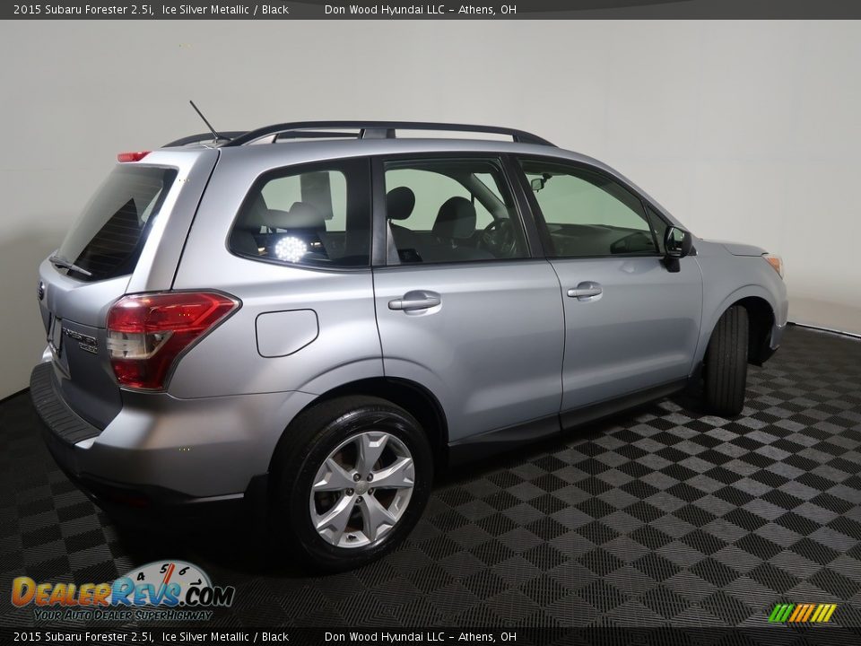 2015 Subaru Forester 2.5i Ice Silver Metallic / Black Photo #13