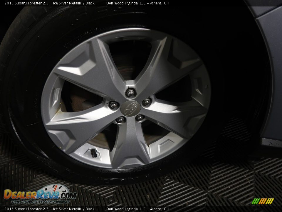 2015 Subaru Forester 2.5i Ice Silver Metallic / Black Photo #25
