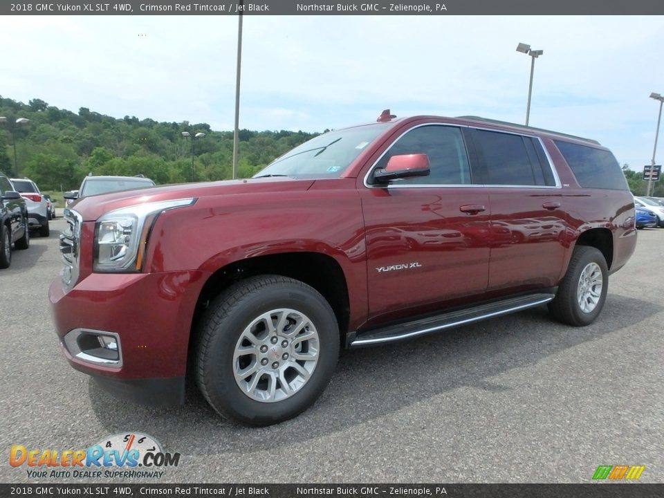 Front 3/4 View of 2018 GMC Yukon XL SLT 4WD Photo #1