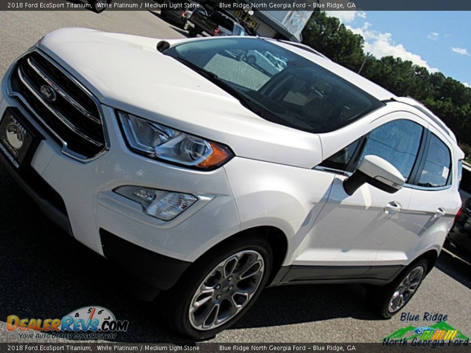 2018 Ford EcoSport Titanium White Platinum / Medium Light Stone Photo #30