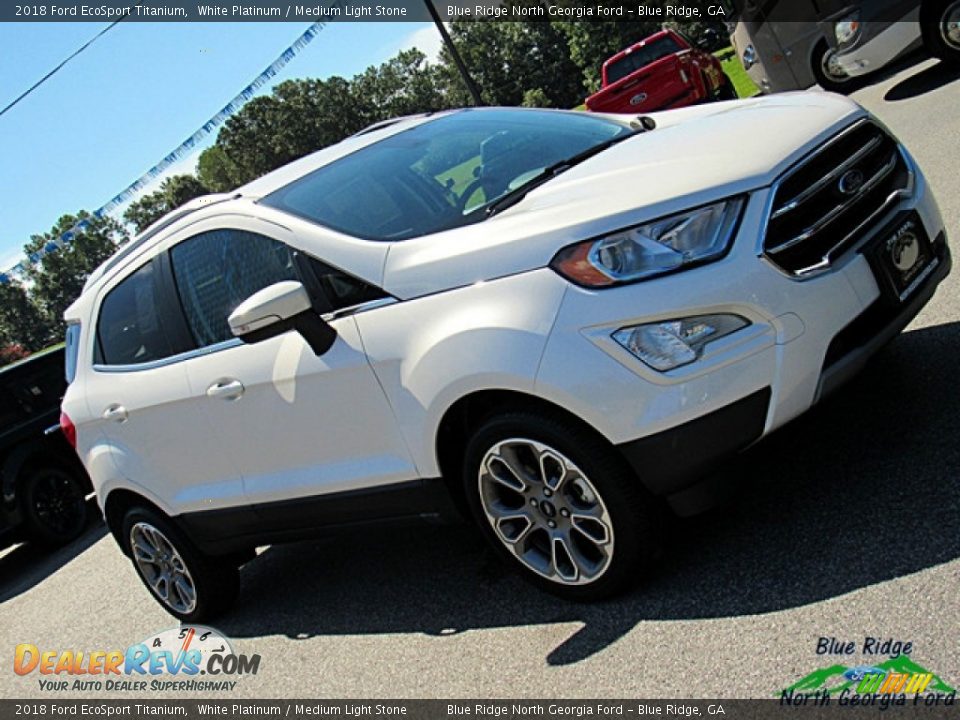 2018 Ford EcoSport Titanium White Platinum / Medium Light Stone Photo #31