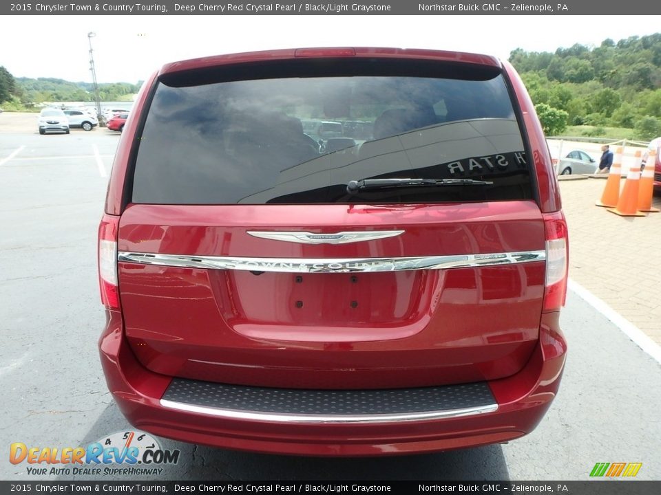 2015 Chrysler Town & Country Touring Deep Cherry Red Crystal Pearl / Black/Light Graystone Photo #10