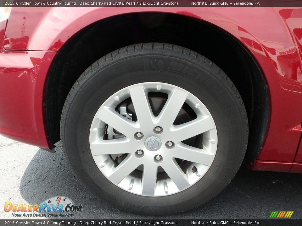2015 Chrysler Town & Country Touring Deep Cherry Red Crystal Pearl / Black/Light Graystone Photo #15