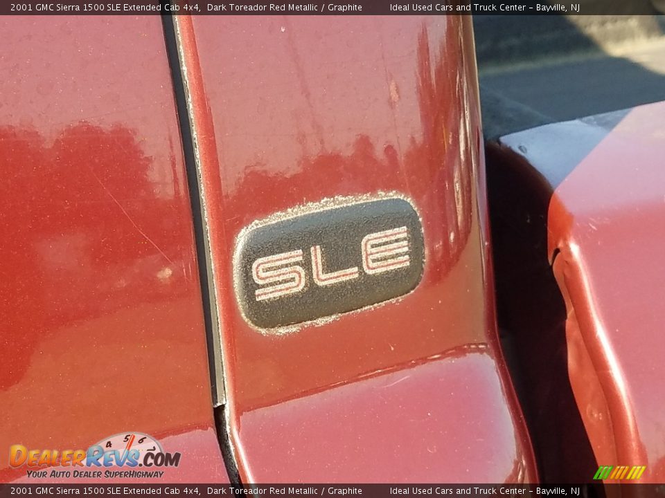 2001 GMC Sierra 1500 SLE Extended Cab 4x4 Dark Toreador Red Metallic / Graphite Photo #22