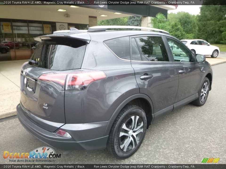 2016 Toyota RAV4 LE AWD Magnetic Gray Metallic / Black Photo #2