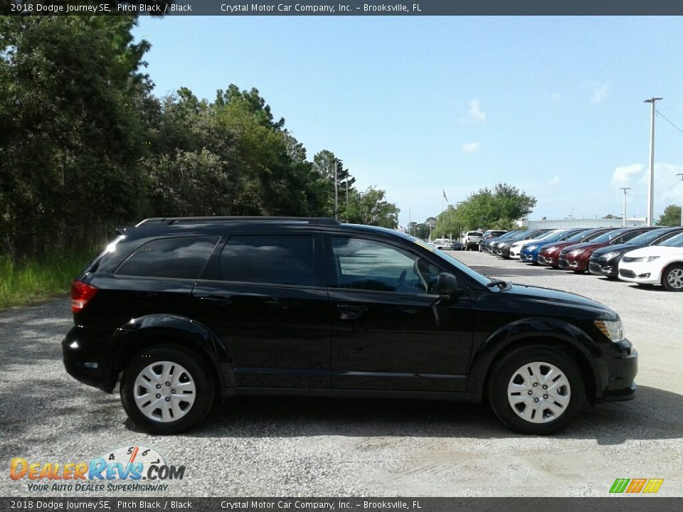 2018 Dodge Journey SE Pitch Black / Black Photo #6
