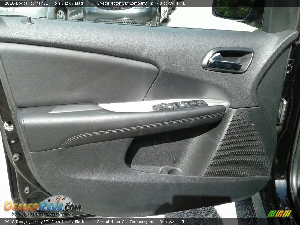 2018 Dodge Journey SE Pitch Black / Black Photo #17