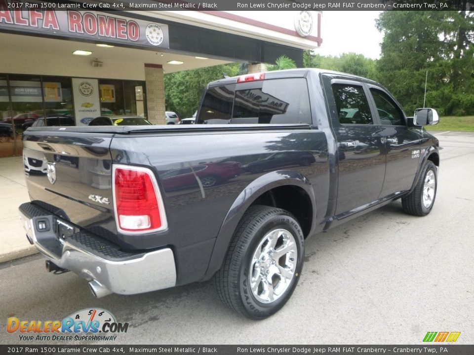 2017 Ram 1500 Laramie Crew Cab 4x4 Maximum Steel Metallic / Black Photo #2