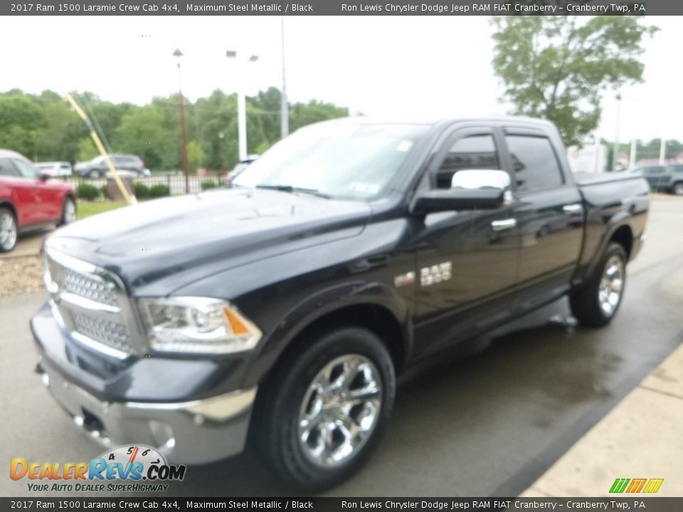 2017 Ram 1500 Laramie Crew Cab 4x4 Maximum Steel Metallic / Black Photo #5