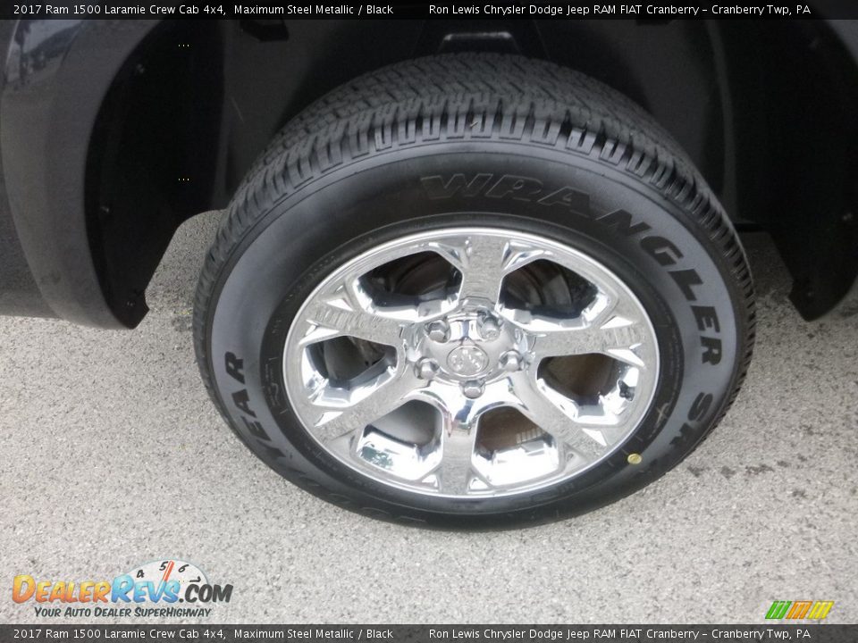2017 Ram 1500 Laramie Crew Cab 4x4 Maximum Steel Metallic / Black Photo #9
