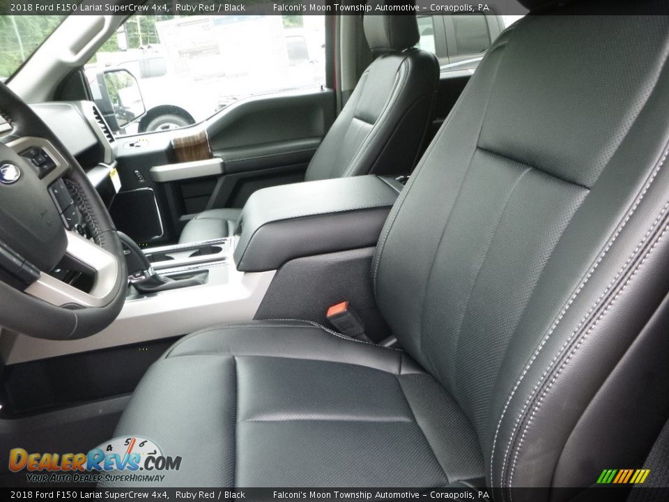 Front Seat of 2018 Ford F150 Lariat SuperCrew 4x4 Photo #10