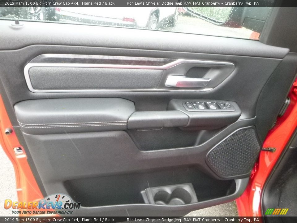 2019 Ram 1500 Big Horn Crew Cab 4x4 Flame Red / Black Photo #12