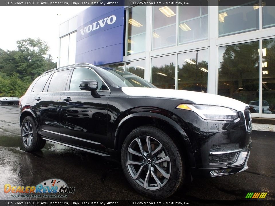 2019 Volvo XC90 T6 AWD Momentum Onyx Black Metallic / Amber Photo #1