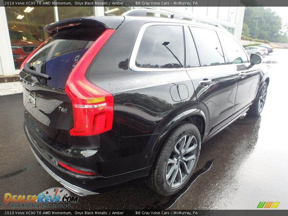 2019 Volvo XC90 T6 AWD Momentum Onyx Black Metallic / Amber Photo #2