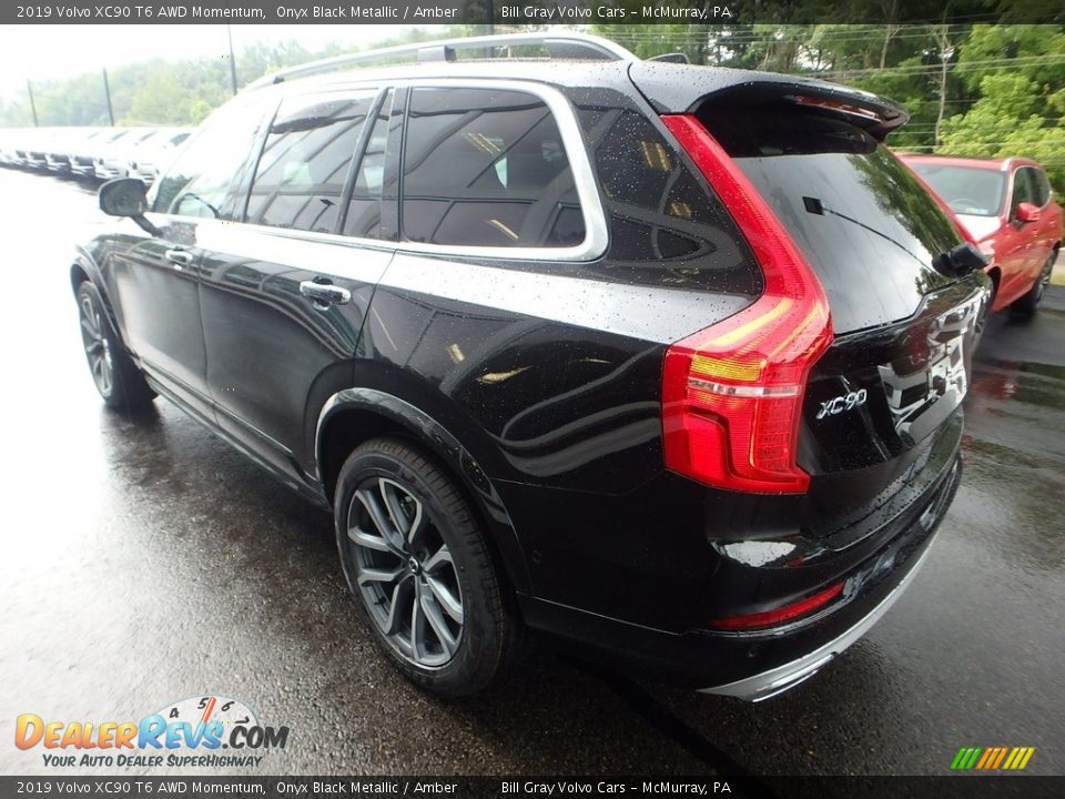 2019 Volvo XC90 T6 AWD Momentum Onyx Black Metallic / Amber Photo #4