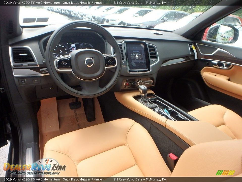 2019 Volvo XC90 T6 AWD Momentum Onyx Black Metallic / Amber Photo #10