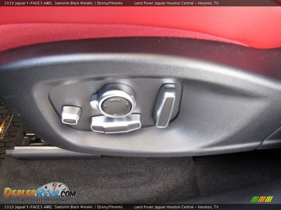 Controls of 2019 Jaguar F-PACE S AWD Photo #27