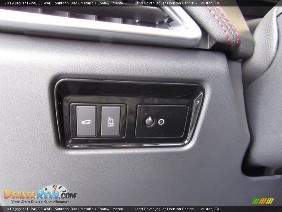 2019 Jaguar F-PACE S AWD Santorini Black Metallic / Ebony/Pimento Photo #28