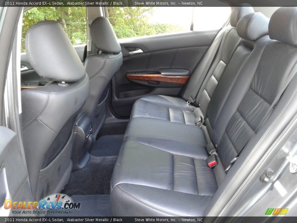 2011 Honda Accord EX-L Sedan Alabaster Silver Metallic / Black Photo #11