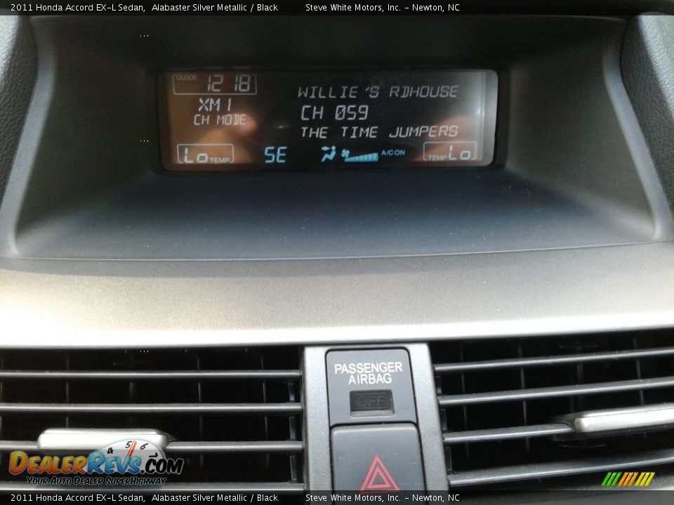 2011 Honda Accord EX-L Sedan Alabaster Silver Metallic / Black Photo #19
