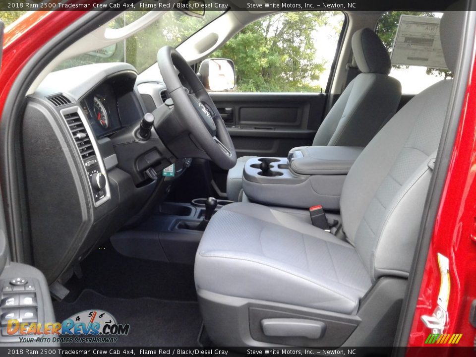 2018 Ram 2500 Tradesman Crew Cab 4x4 Flame Red / Black/Diesel Gray Photo #10