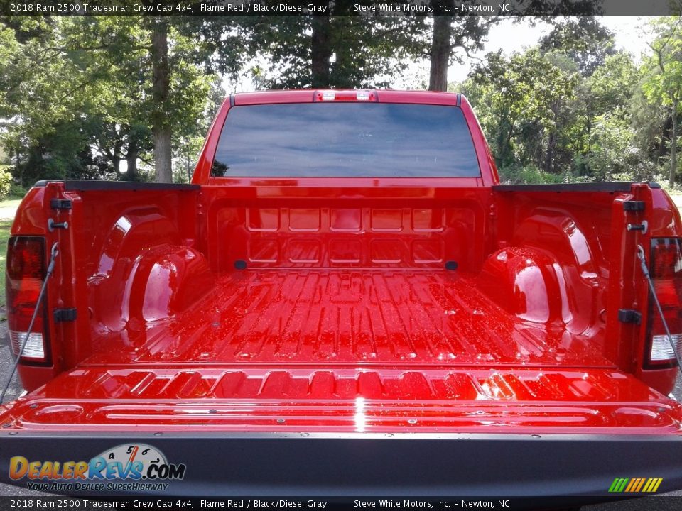 2018 Ram 2500 Tradesman Crew Cab 4x4 Flame Red / Black/Diesel Gray Photo #12